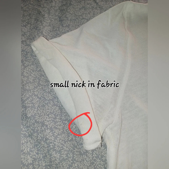 🍒 NWOT - We The Free White Raw Hem Rolled Short Sleeve Tee Shirt - Picture 6 of 6